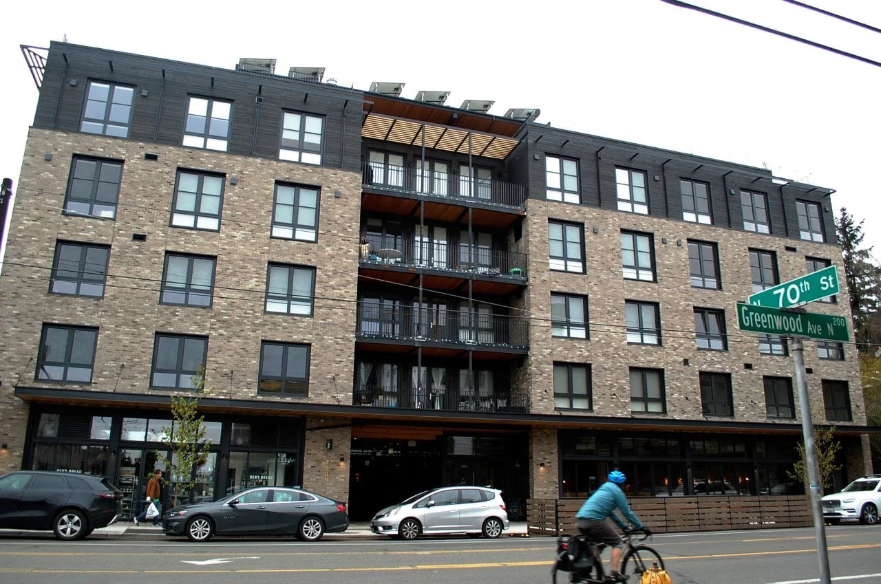 Multifamily Roofing Commercial Roofing St Louis MO for Commercial Roofing Contractors St. Louis