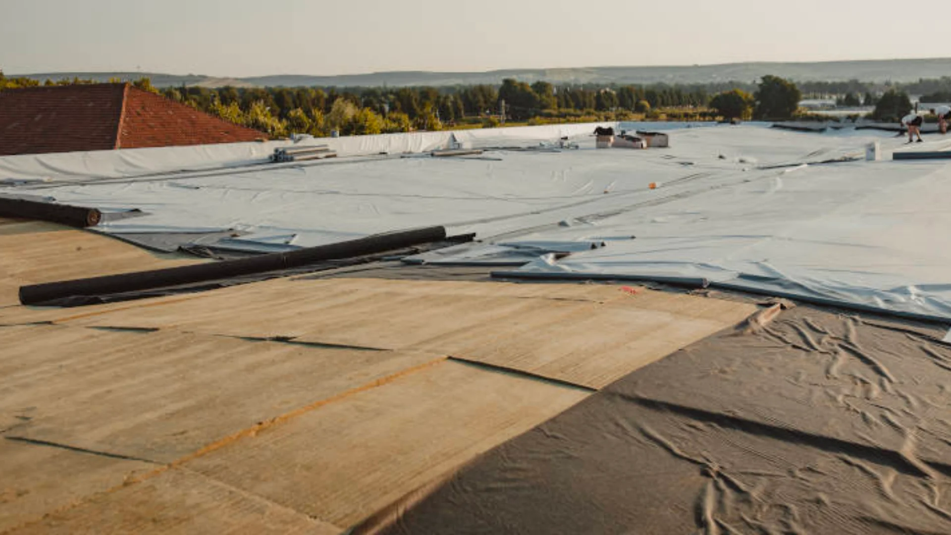 Emergency Roof Repair Commercial Roofing St Louis MO for Commercial Roofing Contractors St. Louis